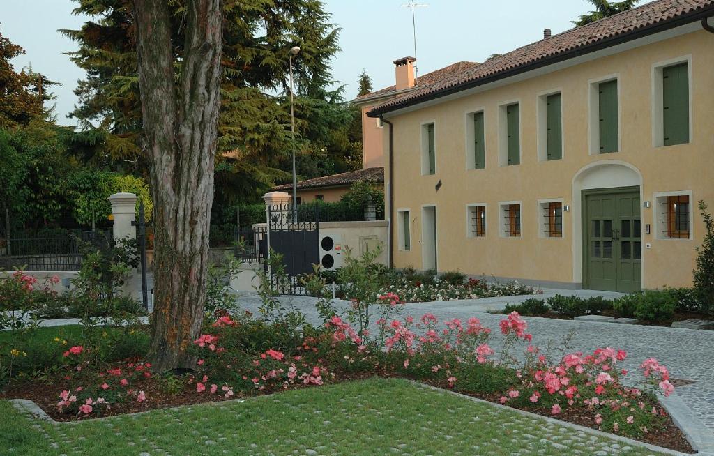 Hotel Villa Maternini Vazzola المظهر الخارجي الصورة