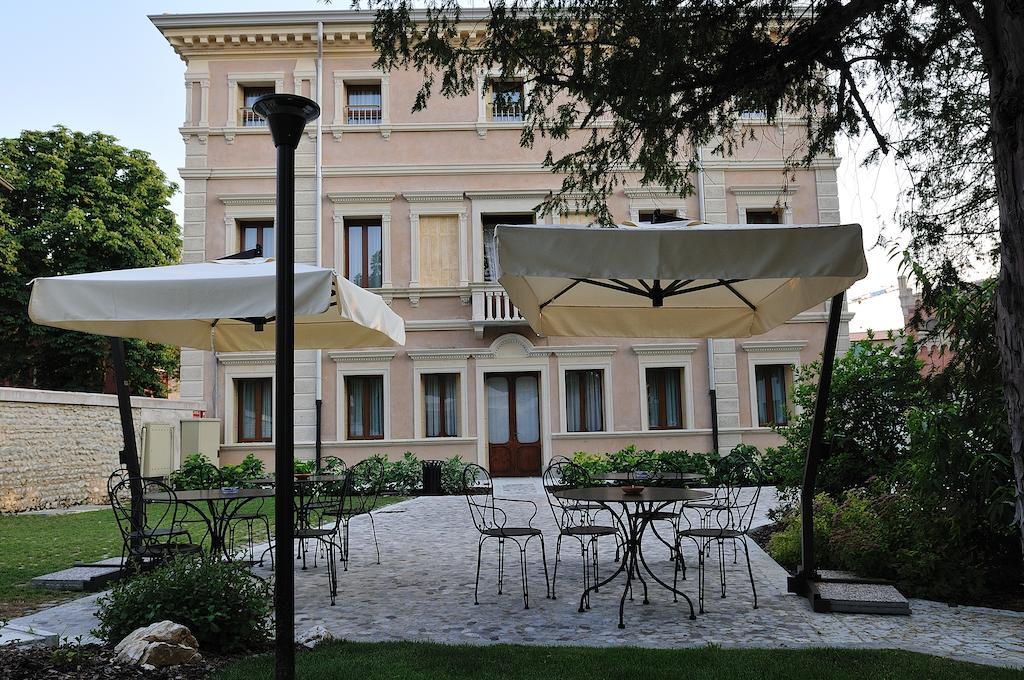 Hotel Villa Maternini Vazzola المظهر الخارجي الصورة