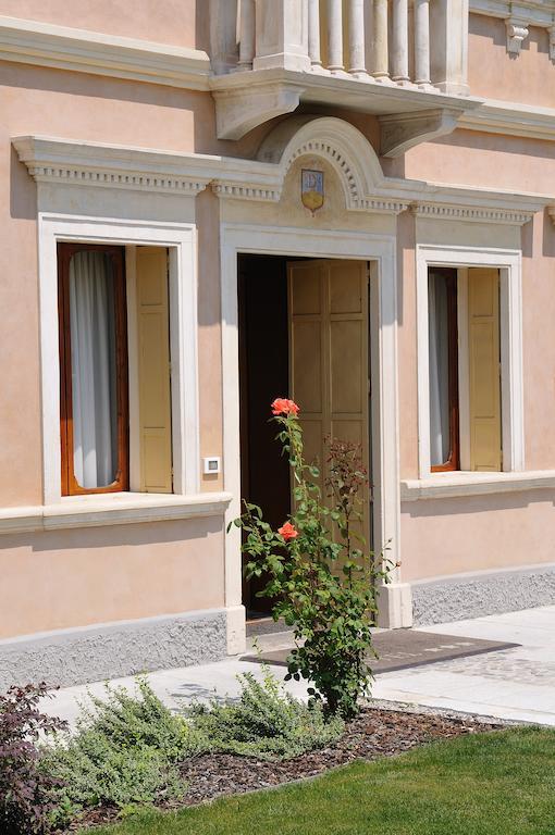 Hotel Villa Maternini Vazzola المظهر الخارجي الصورة