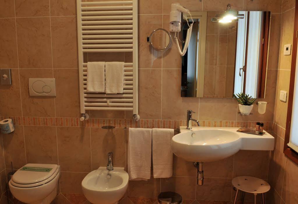 Hotel Villa Maternini Vazzola المظهر الخارجي الصورة